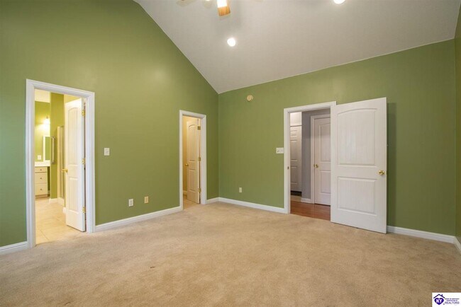 Building Photo - 45 Crosslin Ct