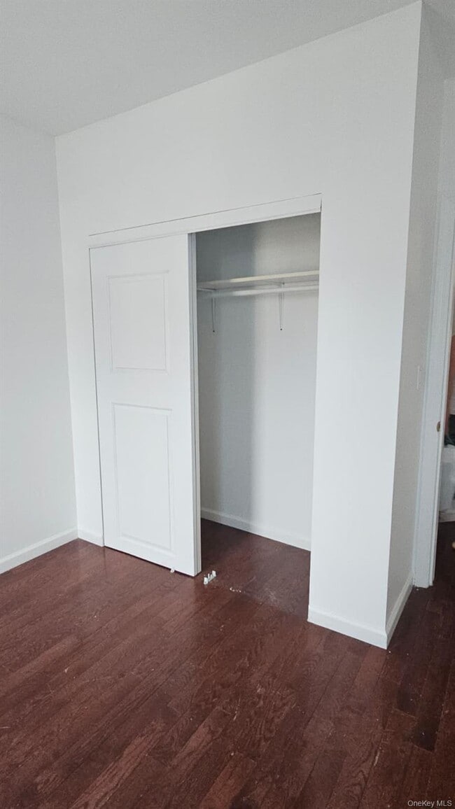 Building Photo - 76 Bay 23rd St