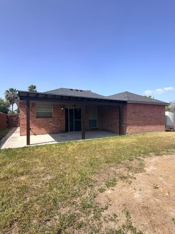 Building Photo - 1724 Wilcox Dr