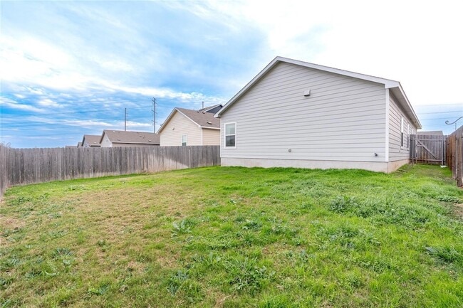 Building Photo - 2308 Nightview Dr