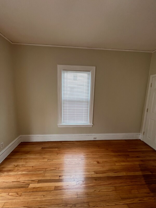 Building Photo - 36 Village St