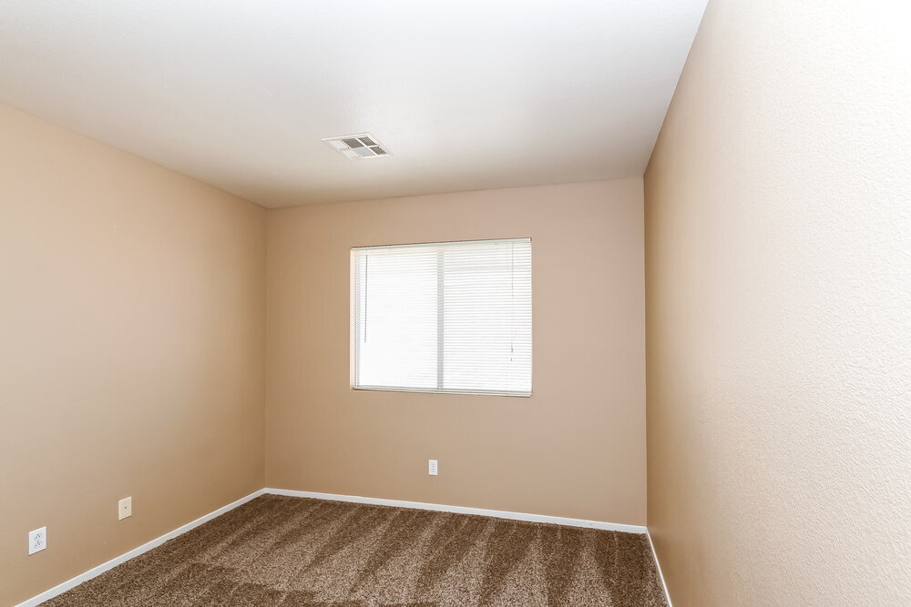 Building Photo - 2109 Royal Antilles Ct