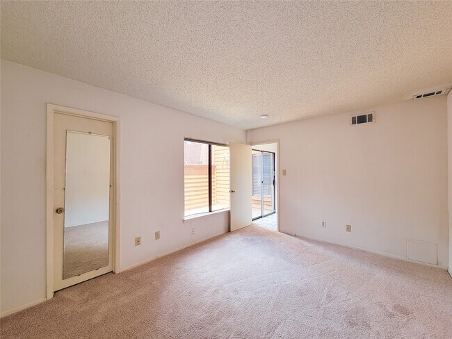 Building Photo - 3020 Windchase Blvd