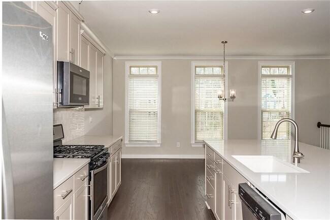 Building Photo - 1158 Millennium Park Rd