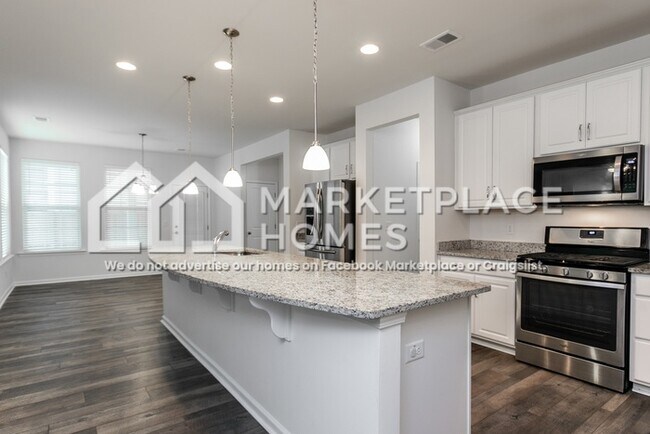 Building Photo - 433 Stonefield Cir