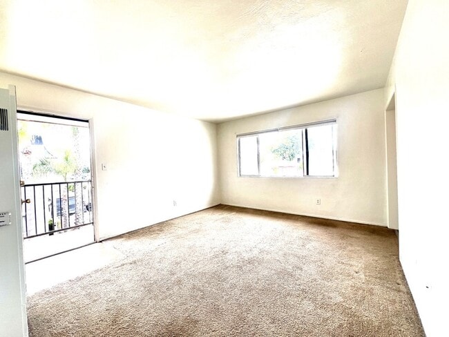 Building Photo - 1133 Reed Ave