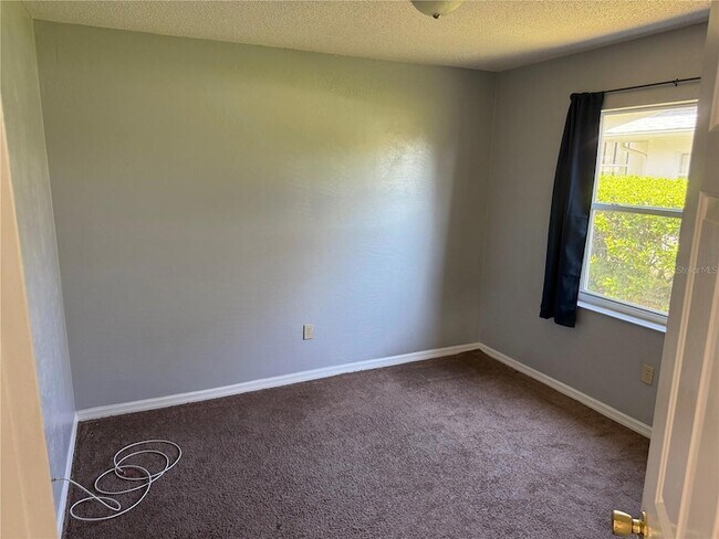 Building Photo - 106 Freeport Ln