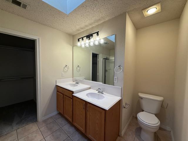 Building Photo - 3900 Braxton Ln