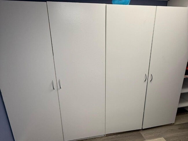 Building Photo - 1733 Ellenwood Dr NE