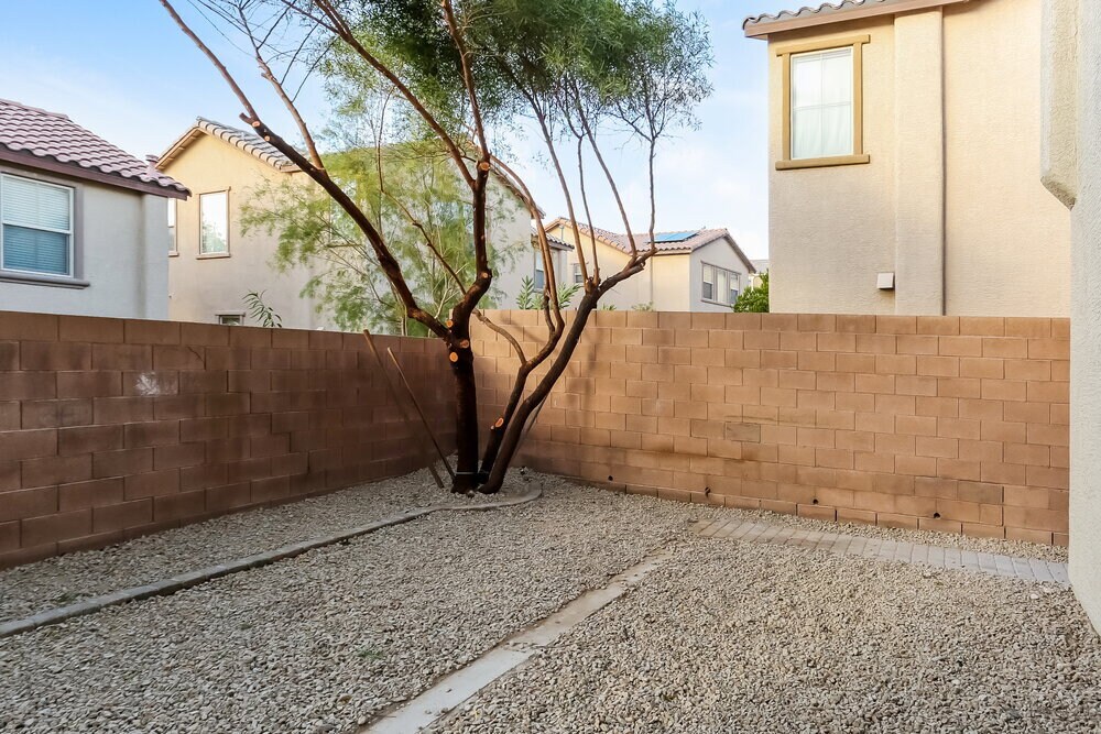 Building Photo - 10751 W Broxden Junction Ave