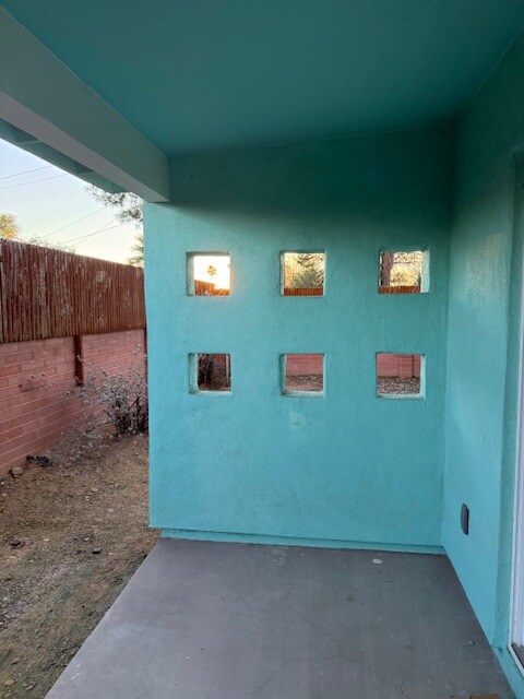 Building Photo - 5564 E Camden St