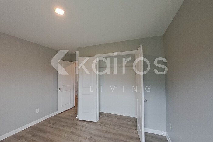 Building Photo - 6008 Argyle Loop