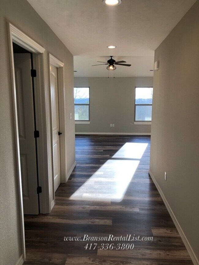 Building Photo - NOW LEASING 3Br with an Unfinished Basement