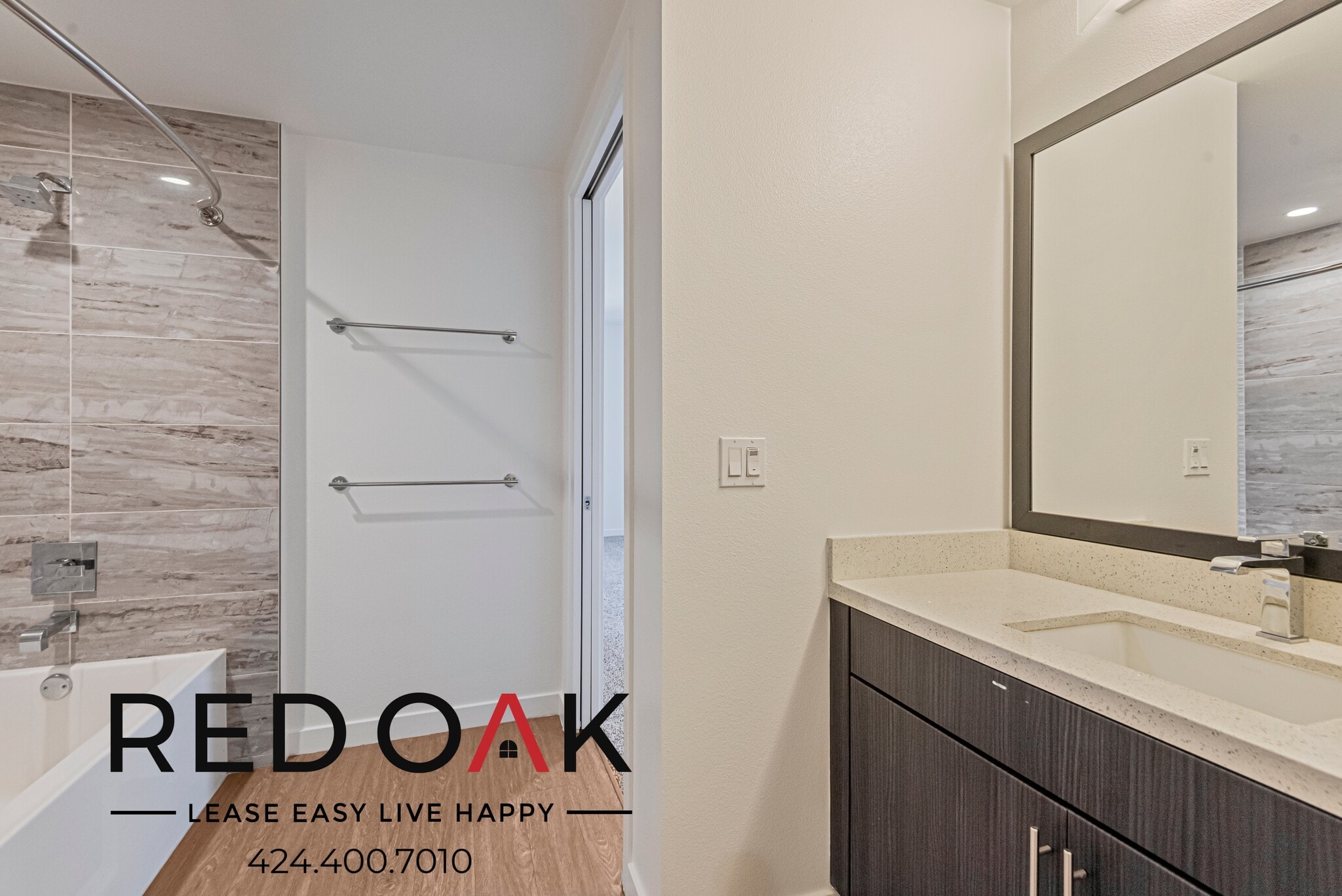 Building Photo - 11405 Chandler Blvd