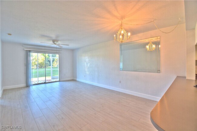 Building Photo - 2330 Naples Trace Cir