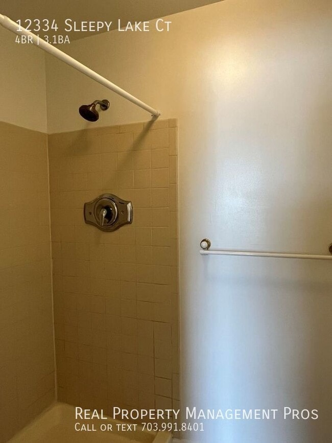 Building Photo - 12334 Sleepy Lake Ct