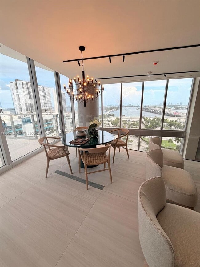 Building Photo - 1400 Biscayne Blvd