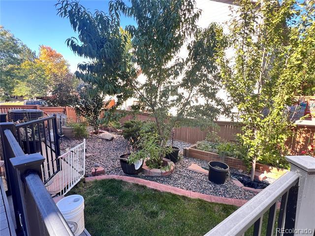 Building Photo - 9766 S Holland St