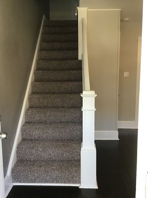 Building Photo - 650 N Mary St