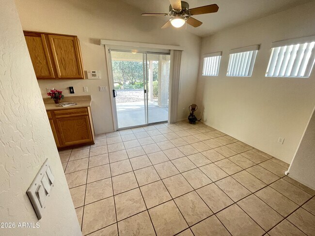 Building Photo - 1120 S 232nd Ave