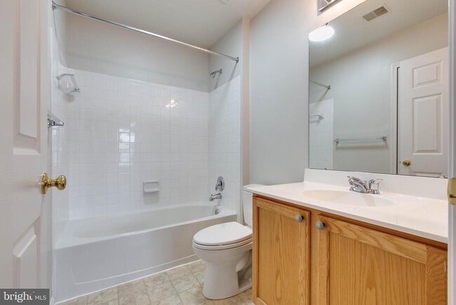 Building Photo - 6311 Stockbridge Overlook Ct