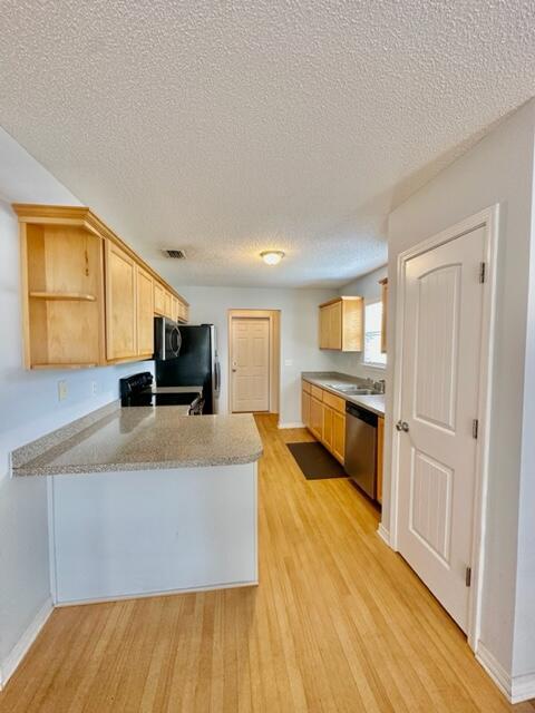 Building Photo - 8347 Tavira St