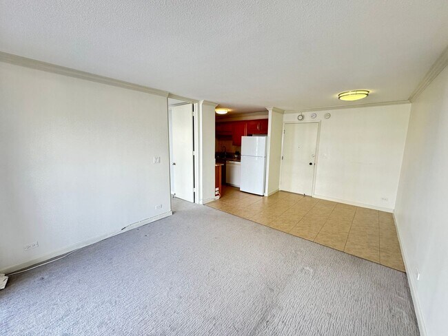 Building Photo - * $500 Credit Towards the First Month's Re...