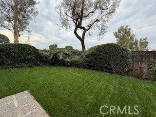 Building Photo - 16 Campanero E