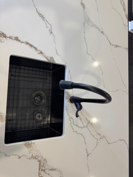 Building Photo - 3116 Dobson St