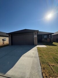 Building Photo - Brand Newer Construction 3/2/2