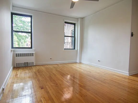 Building Photo - 88-10 34th Ave