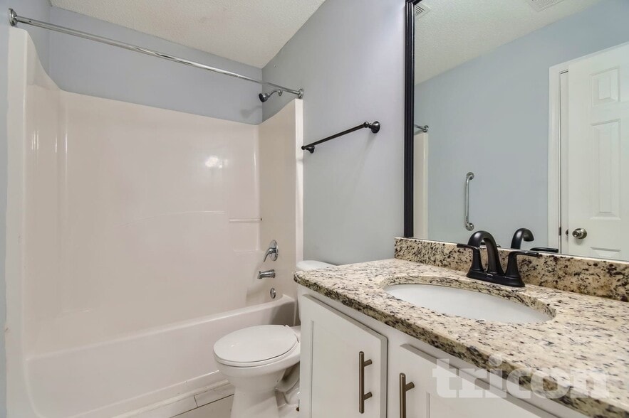 Building Photo - 904 Ambeau Cir