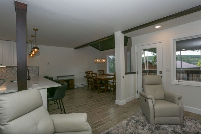 Building Photo - 6 month lease! Updated Baldy Breckenridge Townhome! Dogs negotiable!