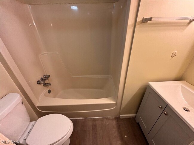 Building Photo - 519 Crosby St