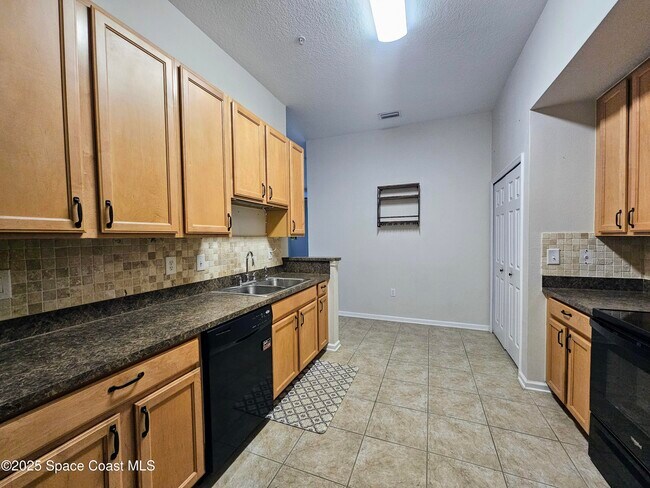 Building Photo - 4006 Meander Pl