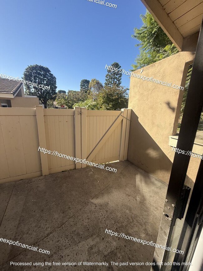 Building Photo - Nice Home For Rent