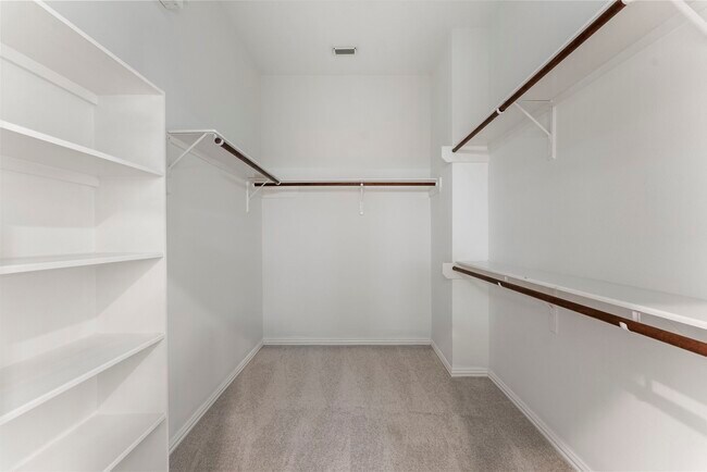 Building Photo - 10 Andante Trail Pl