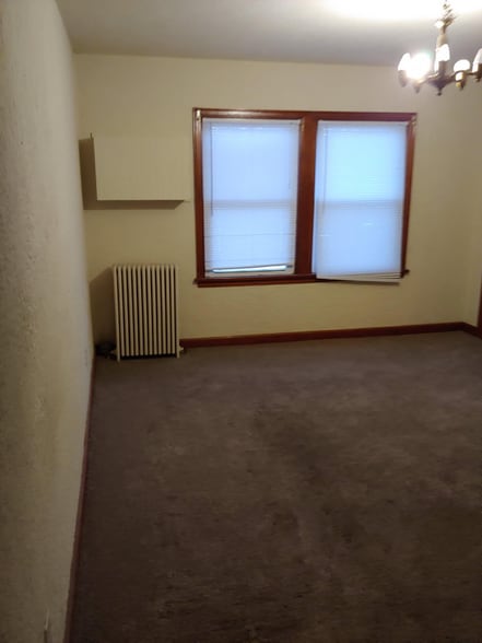 Building Photo - 121 3rd Ave E