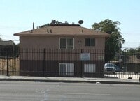 Building Photo - 1313 Bernard St