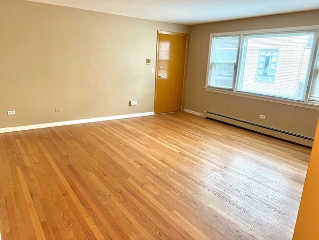 Building Photo - 8541 W Bryn Mawr Ave