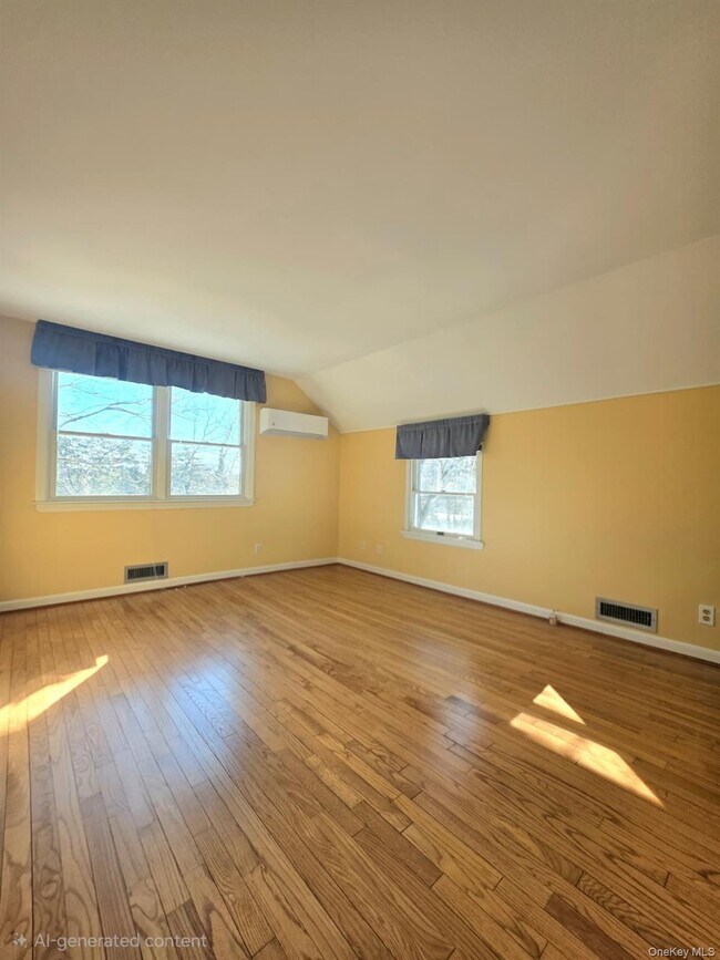 Building Photo - 30 Tappen Dr