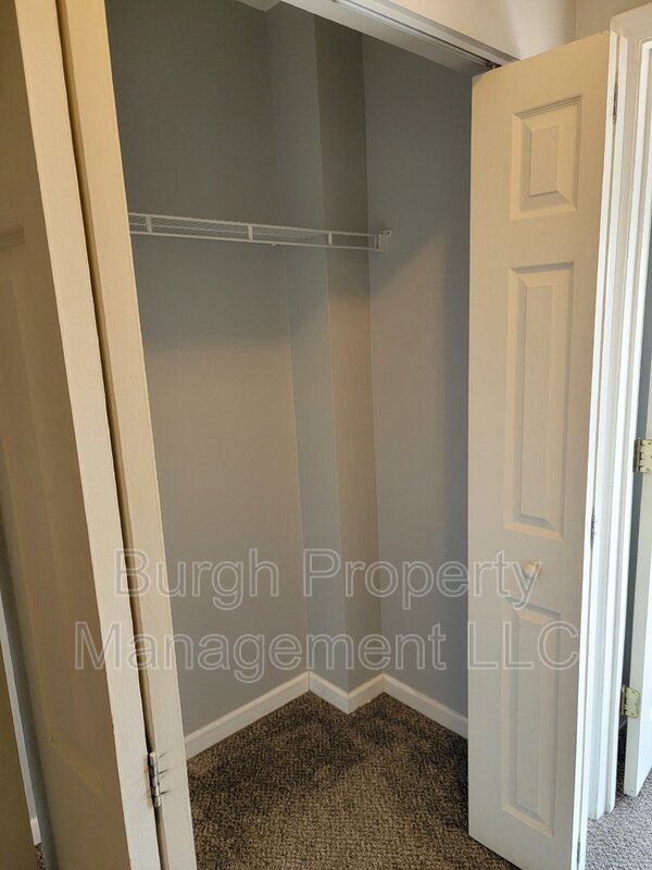 Building Photo - 801 Wingate Dr