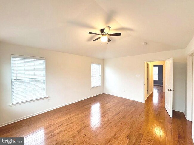 Building Photo - 425 Williamson Ct