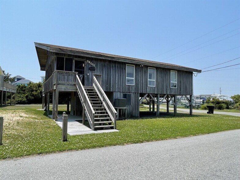 Building Photo - 58202 Gray Eagle Rd