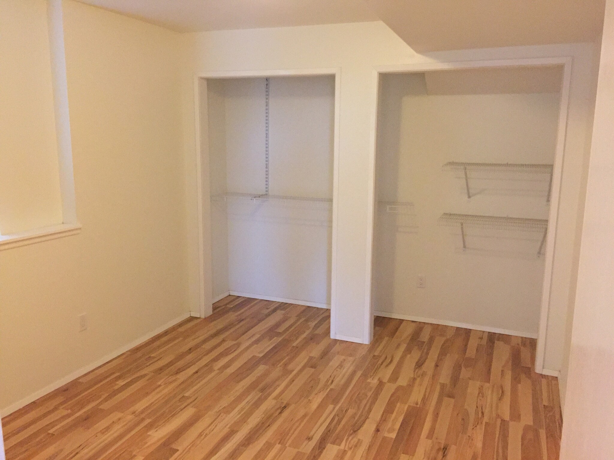 Building Photo - 5728 S Ryan St