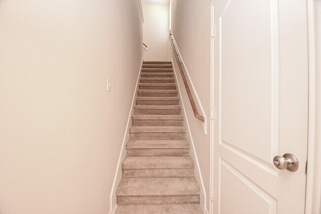 Building Photo - 22418 Lavaca Ranch Ln