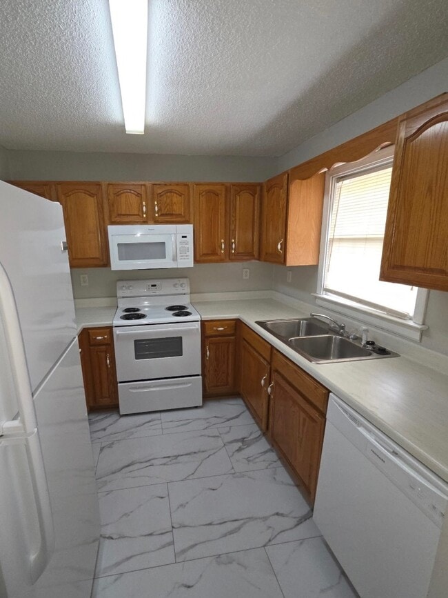 Building Photo - 716 King Springs Rd