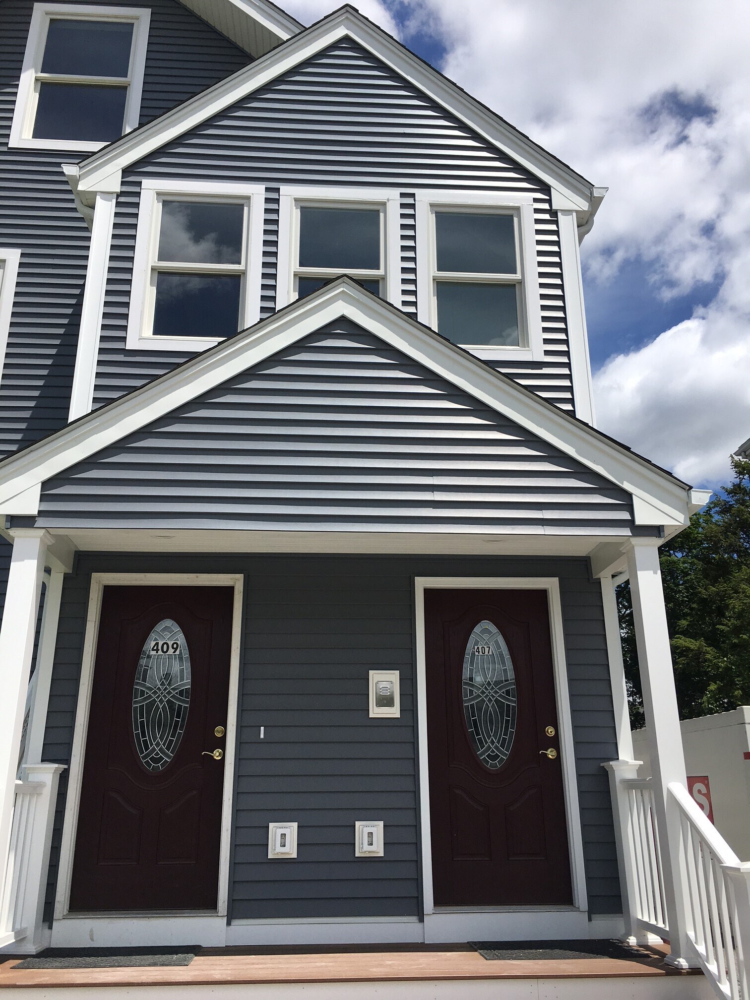 Building Photo - 409 Trapelo Rd