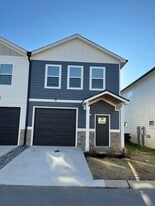 Building Photo - 5534 Stream Ln