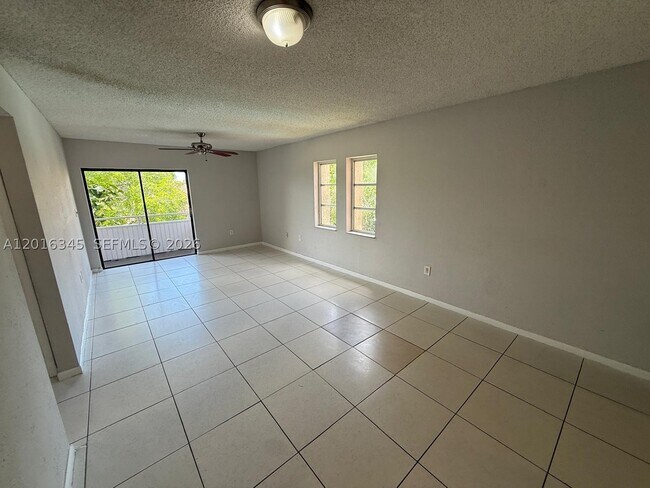 Building Photo - 17530 NW 68th Ave